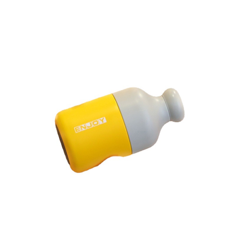 Fabricantes de procesamiento de etiquetas para proporcionar muestras de diseño de dibujos animados creativos molde abierto personalizado taza de aislamiento térmico