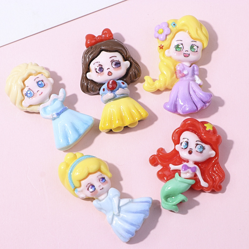 小号 动漫白雪公主树脂配件 奶油胶diy手机壳冰箱贴 水杯发夹批发