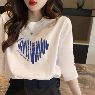 �W؛Ů�bС��������������Ů�߷���t��2026�괺�＾�¿����С��