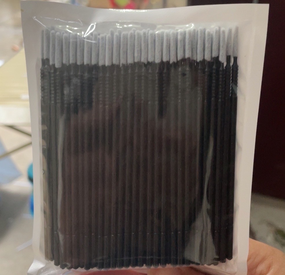 Black cotton swabs, 100 pieces