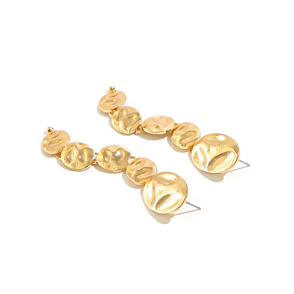 European And American New Retro Exaggerated Chain Earrings Irregular Lines Oval Personality Earrings display picture 5