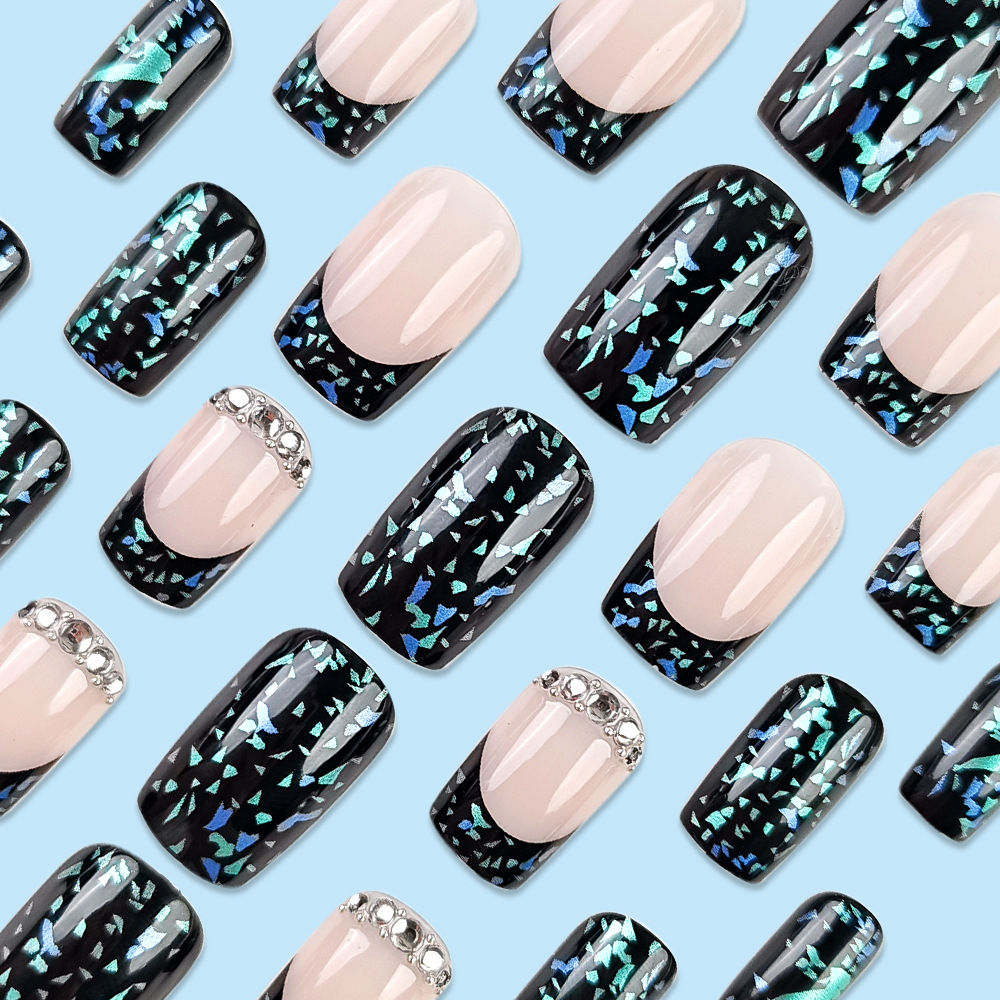 Ventas transfronterizas calientes multi-color parche de uñas lujosas puntos de perforación francesa tinta de uñas falsas piezas móviles para usar uñas
