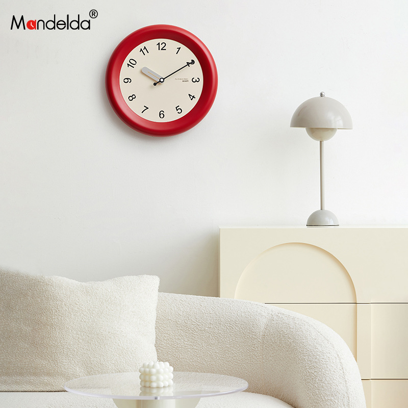 Mandelda Punch-free Living Room Wall Clock Modern Simple Creative Clock Bedroom Clock Fashion Light Luxury Decorative Clock