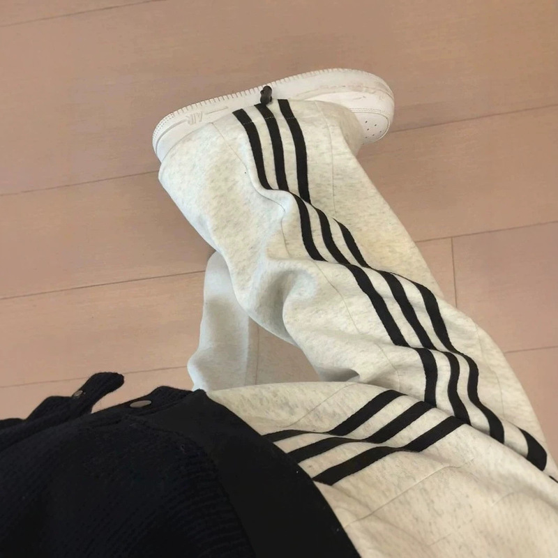 Black Three-Stripe Sports Pants for Women, Spring/Summer Thin Style, 2026 New Model, Casual American Style, Convertible Loose Long Pants, Trendy