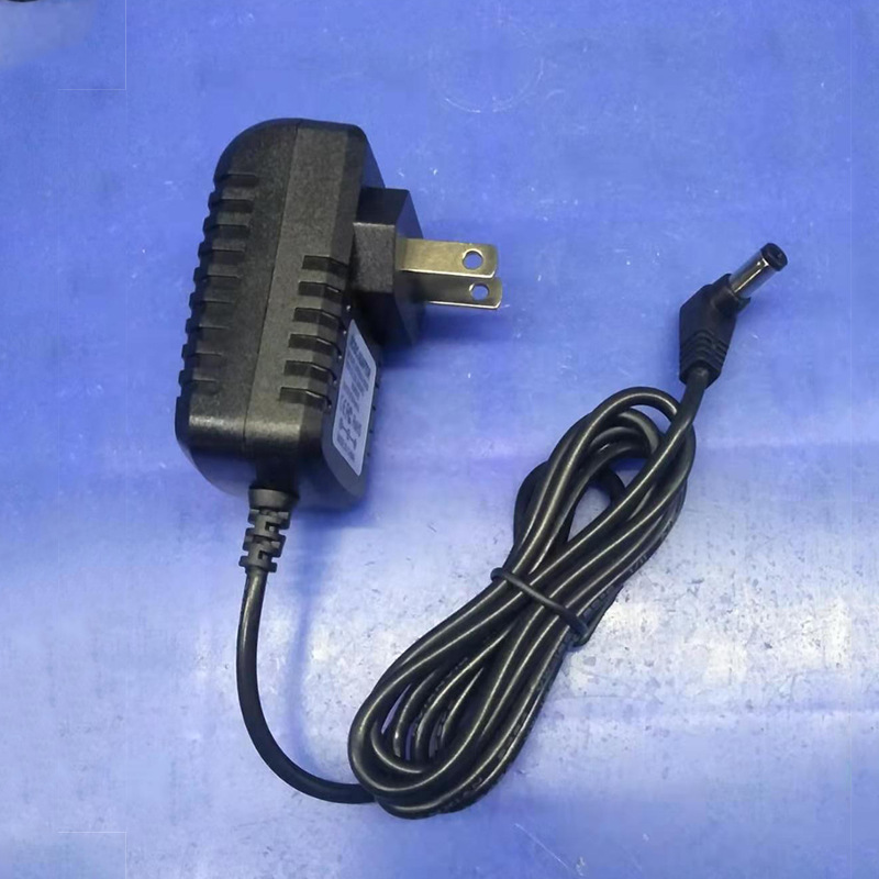 小龟毛毛虫充电器  血压计电源适配器DC 4.0*1.7  美规6V1000MA