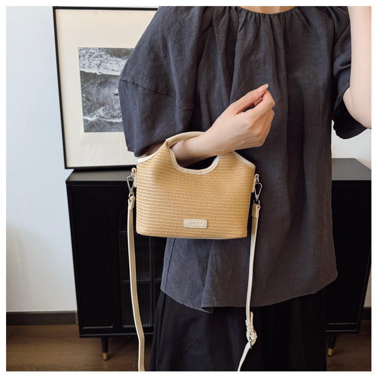 Fashionable bucket bag for women 2025 Summer new style work and commuting patchwork woven bag, simple and casual single-shoulder small bag, trendy undefined