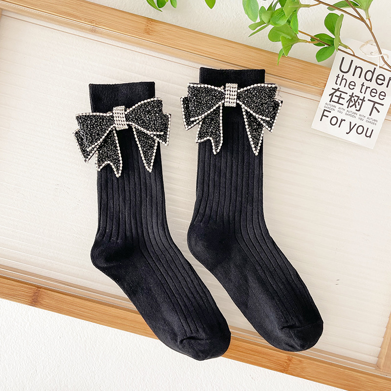 블랙-미디엄 양말