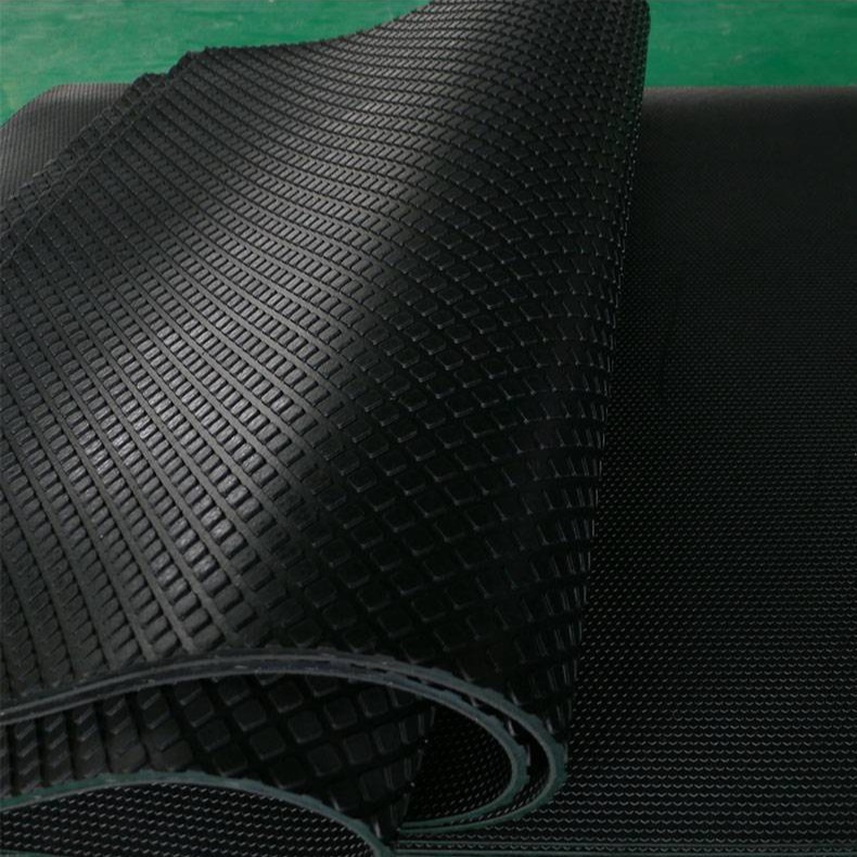 猪羊牛棚防滑垫规格多样防水防潮畜牧垫防滑板铺地垫小方块牛栏垫