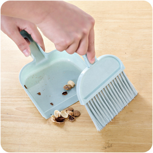 Household mini dustpan broom desktop small broom keyboard brush creative cleaning tool plastic dustpan set