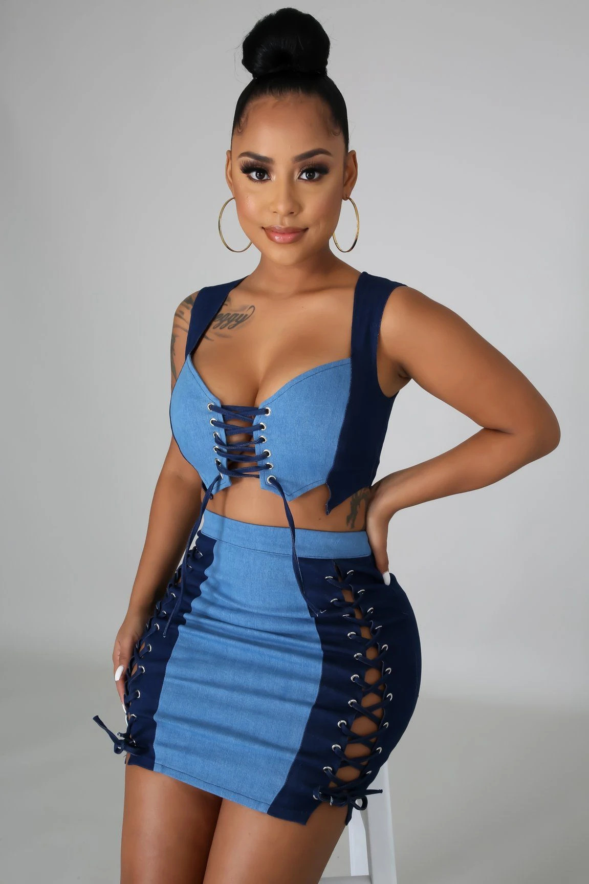 Wrap Chest Tether Sleeveless Color Matching Denim Vest & Skirt 2 Piece Set NSFBS112964