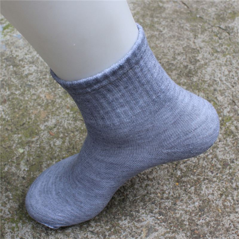 Polyester cotton mid tube-gray-naked socks