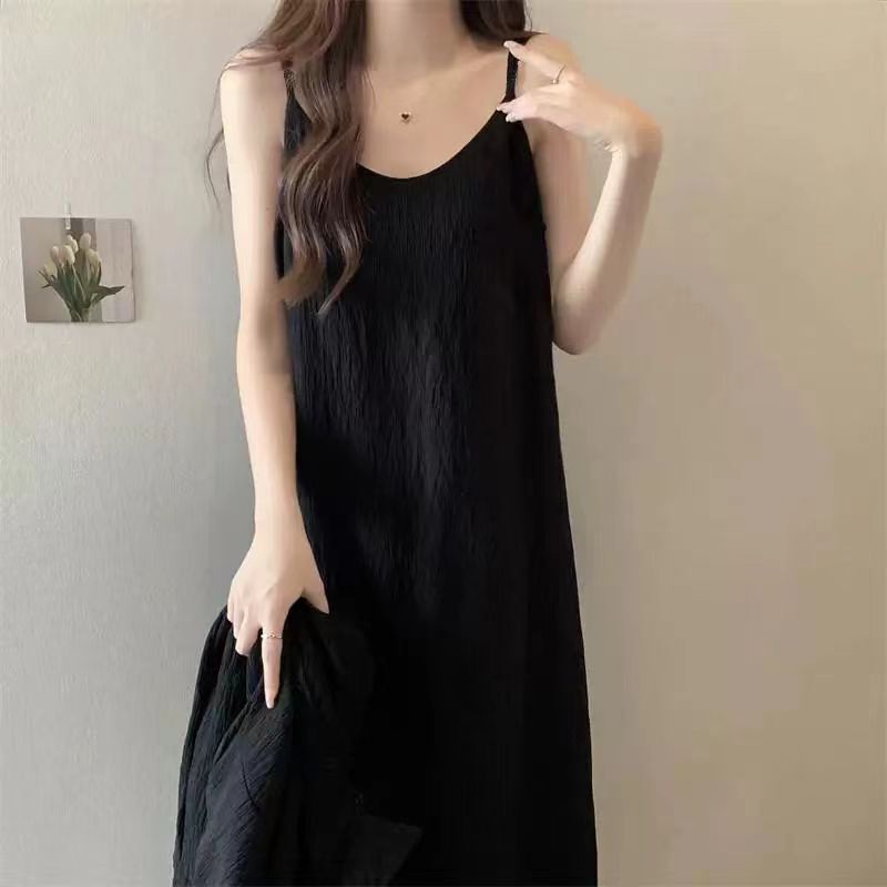 Black Suspender Skirt for Women in Summer, Slimming Retro Long Skirt, Solid Color Sexy Pajamas That Can Be Worn Outside the Dress