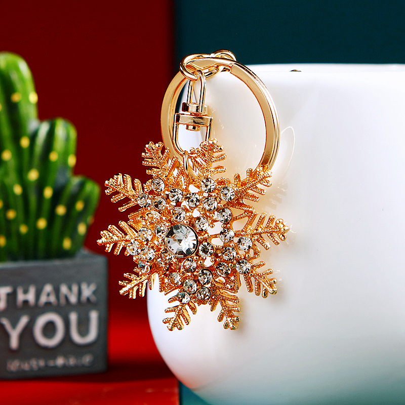 Bag Pendant, Keychain Classification 1 Piece Quantity Korean Style Snowflake Alloy Inlay Rhinestones Christmas Women's Bag Pendant Keychain
