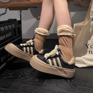 Niche Retro Platform Casual Board Shoes Women's Fall 2023 New Student All-match Increased Sports Training Shoes