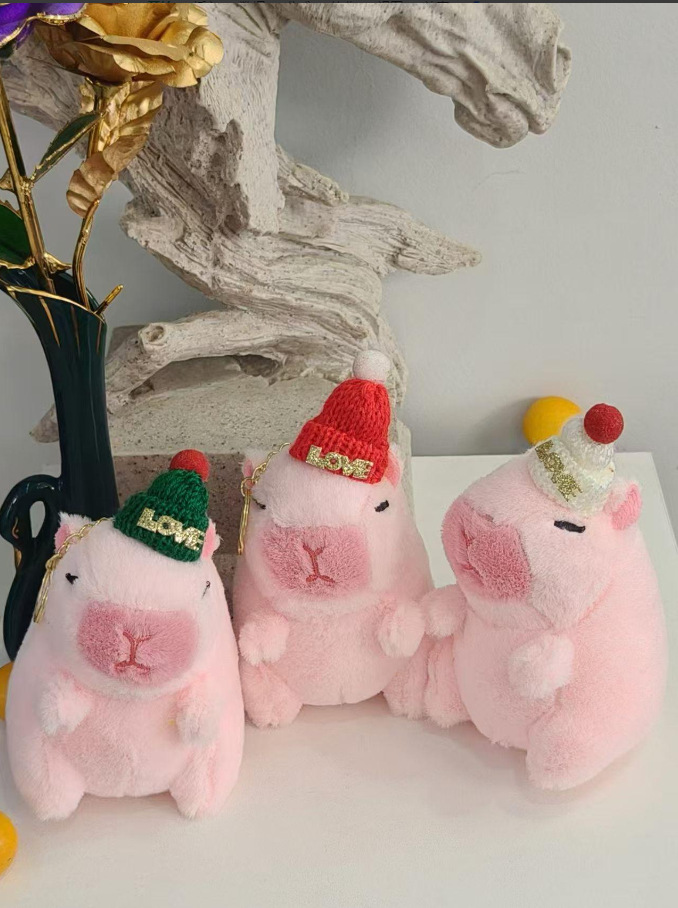 핑크색 크리스마스 모자 카피바라
