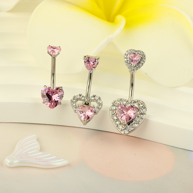 Silver pointed spike labret stud material detail