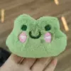 Зелёная лягушка с улыбающимся лицом (большой)