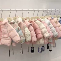 Ou Chacha Street Panda 2025 Зимняя новая детская пуховая куртка оптом от фабрики детской одежды Wuzhili.