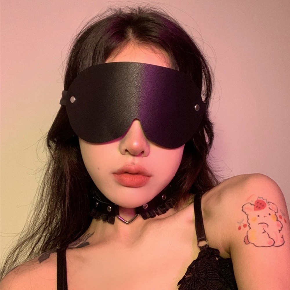 Eyeses Black Leather Half-Face Mask for Adults — detail image 2