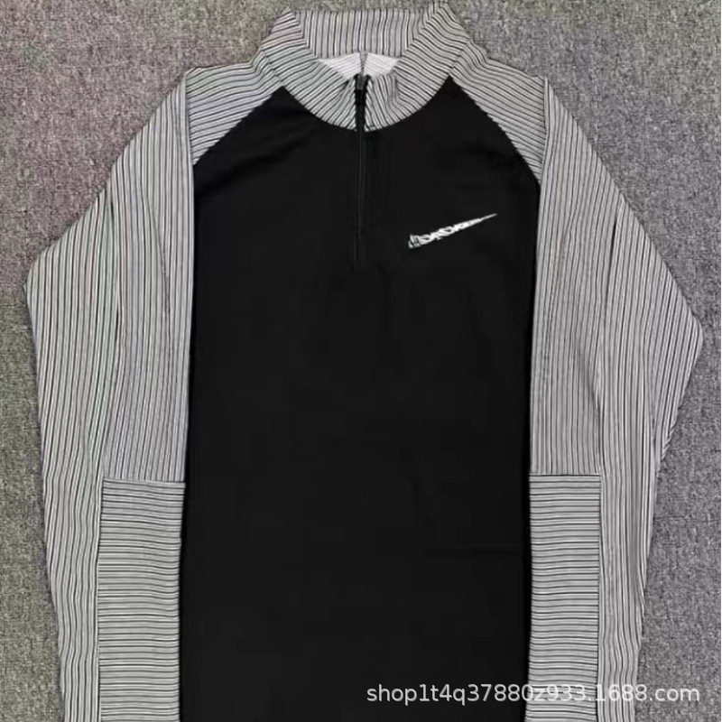 New athletic training long-sleeve top with half-zip for spring and autumn, breathable and reflective, trendy design