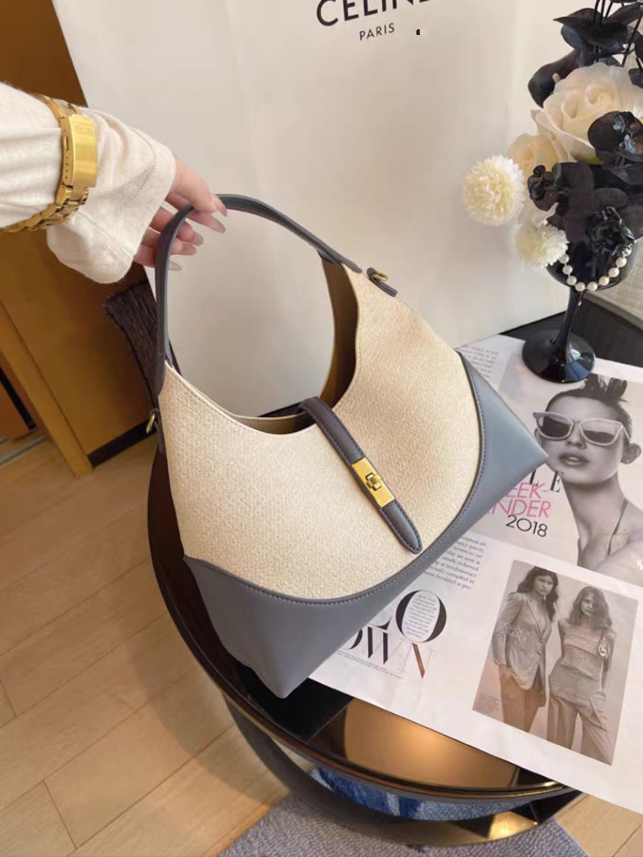 701g Weight Synthetic Leather Lining Material Zipper, Lock clasp Closure Type Single Shoulder Strap Strap Type Shoulder Bag Bags Type Casual, Daily, Shopping Occasion Pu Leather Material Splicing, Solid Color Pattern All Seasons Season Women's Gender Classic Style Style Dumpling Shape Shape Women's Pu Leather Splicing Solid Color Classic Style Dumpling Shape Zipper Lock Clasp Shoulder Bag 16
