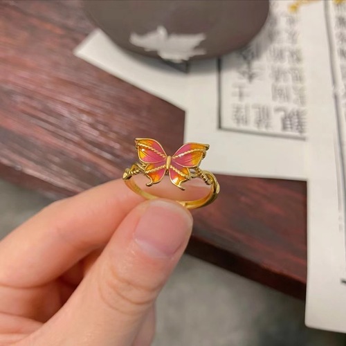 Dreamy Butterfly Openwork Ring, Gold-Plated Enamel Colorful Finger Ring for Women, Court Style Hollow Filigree Ring