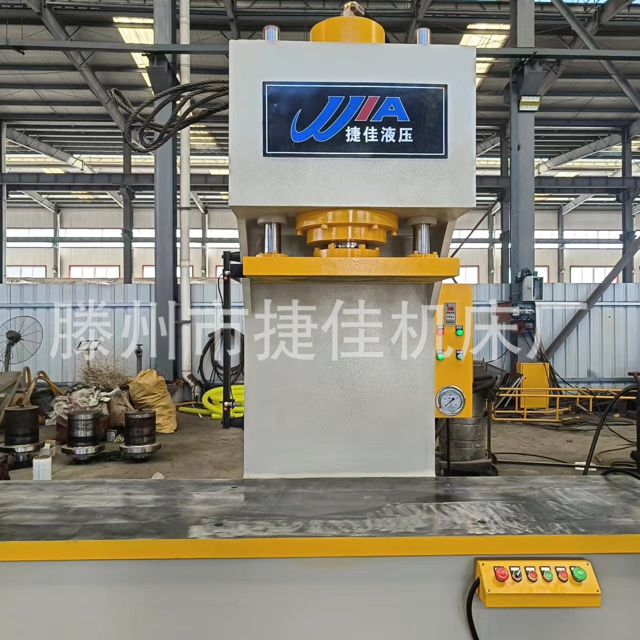 灯杆校直机    80吨 单柱校直压力机，单柱精密油压机