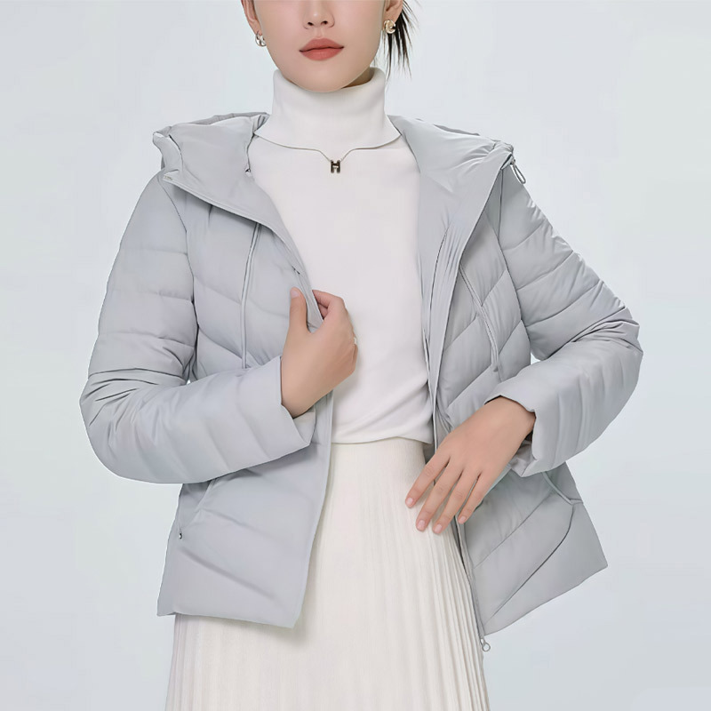 Women's short down jacket with 90% duck down, lightweight and stylish, new autumn and winter model, hooded, thin, suitable for petite individuals