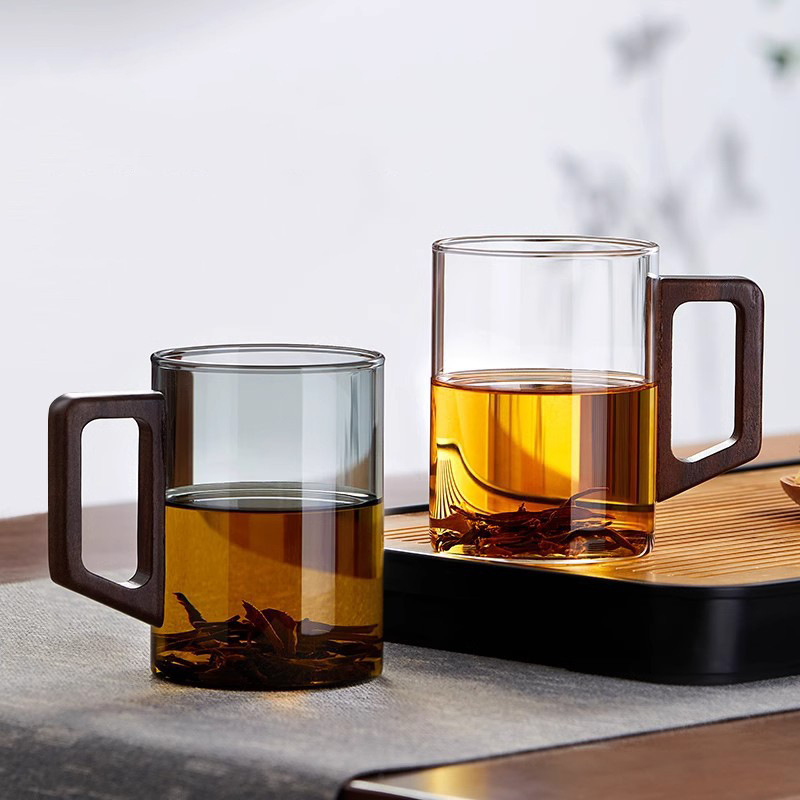 High Borosilicate Glass Tea Cup Wooden Handle Green Tea Cup New Chinese Style Cup Walnut Drinking Cup High Temperature Resistance