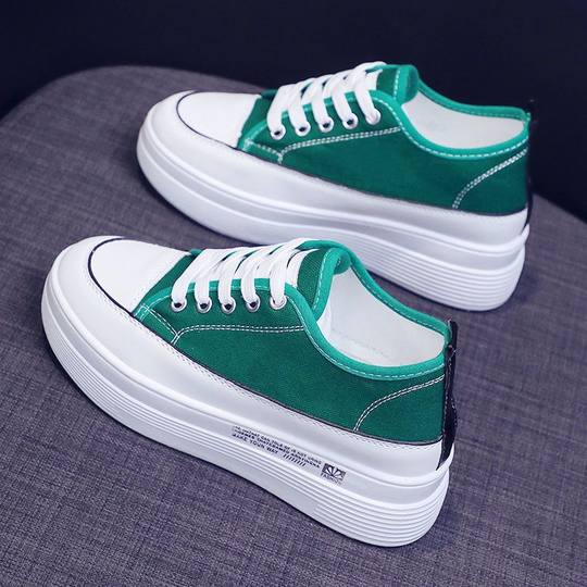 Canvas Shoes for Women New 2025 Spring Versatile Sneakers Thick Sole Breathable Inner Heightening Non-Slip Casual Soft Sole Shoes