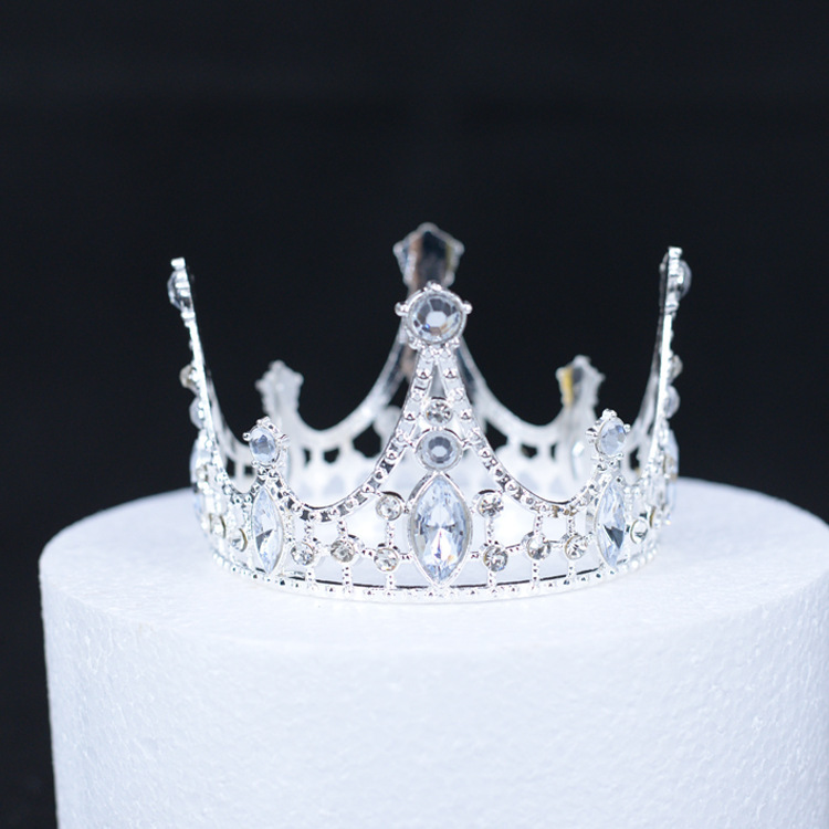 新款水钻新娘头饰水钻皇冠公主王冠婚纱配饰发饰蛋糕装饰批发水晶