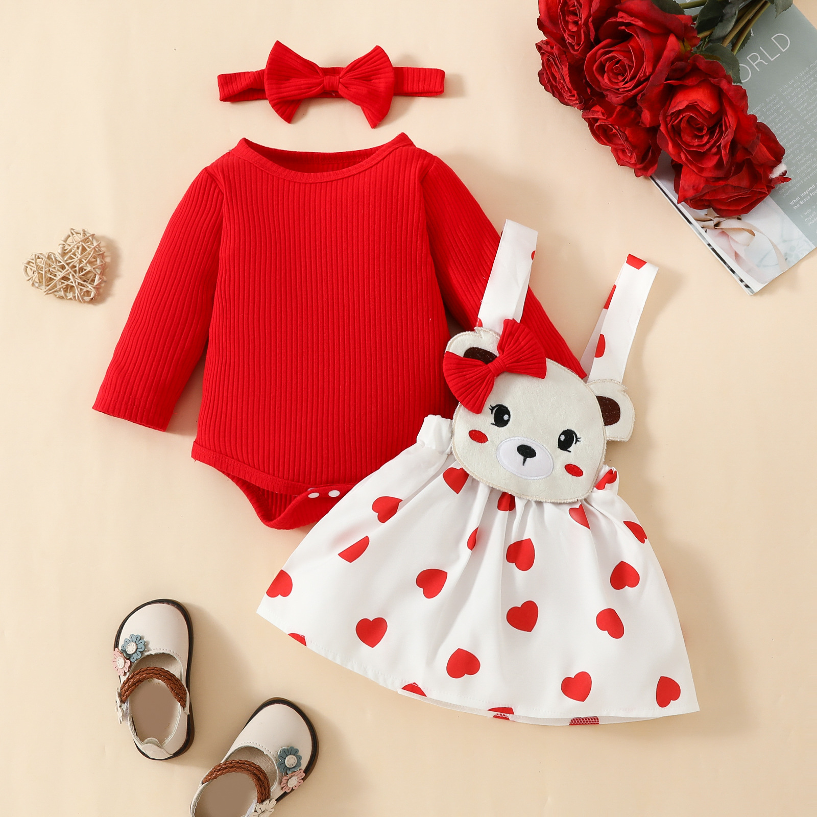 La Saint-valentin Mignon Forme De Cœur Polyester Filles Vêtements Ensembles display picture 1