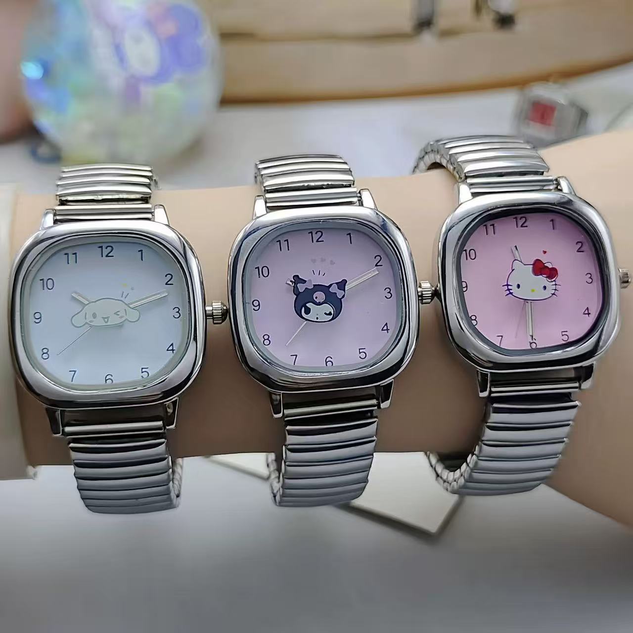 New Sanrio Sanrio Kuromi Cinnamon Dog Quartz Watch Stainless Steel Elastic Band Watch