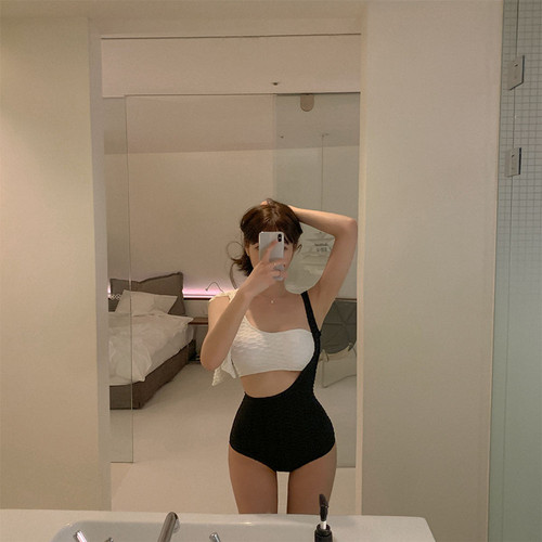 Source factory dropshipping triangle split women's fashion one-shoulder casual Korean/Japanese wholesale cross-border swimming suit