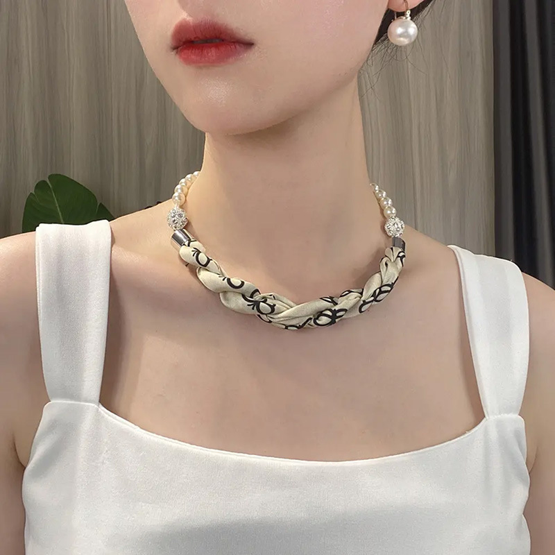 夏季新款磁扣珍珠项链丝巾女百变多功能时尚百搭颈部吊坠装饰领巾|undefined