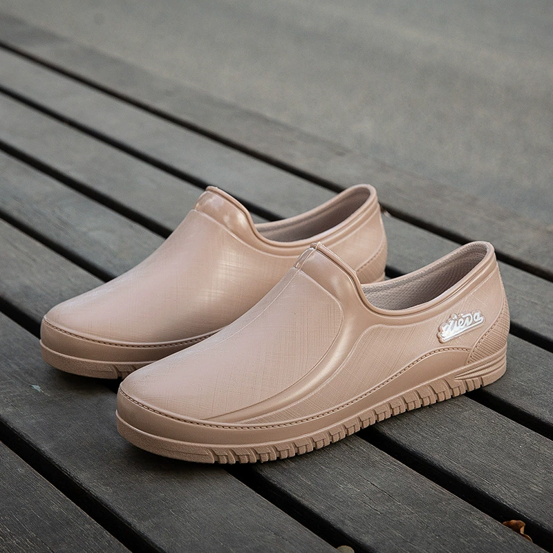 Весенние и осенние женские резиновые сапоги, водонепроницаемая обувь для всех сезонов, низкие, легкие, рабочие сапоги, нескользящие, с мягкой подошвой, короткие, экспортные, с мягкой подошвой, легкие.