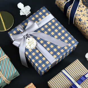Simple geometric retro wrapping paper Men's holiday gift wrapping paper birthday DIY wrapping paper