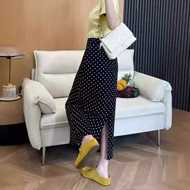 半身裙;女士短裤;休闲裤