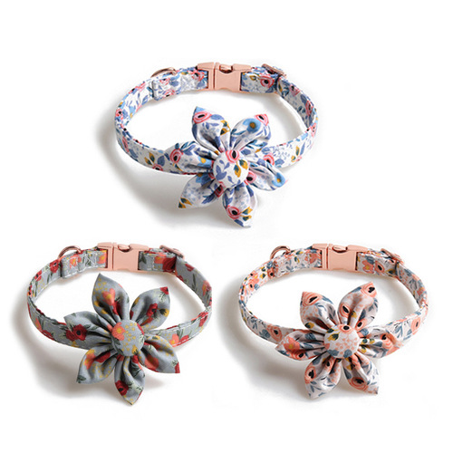 Aming New Pet Collar, Floral Rose Gold Collar with Sunflower Button Design Dog Collar