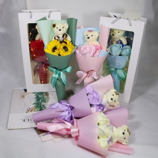 Graduation Season Bear Sunflower Bouquet Gift Bag 3 Roses Soap Flower Bouquet Teacher's Day Gift Wholesale