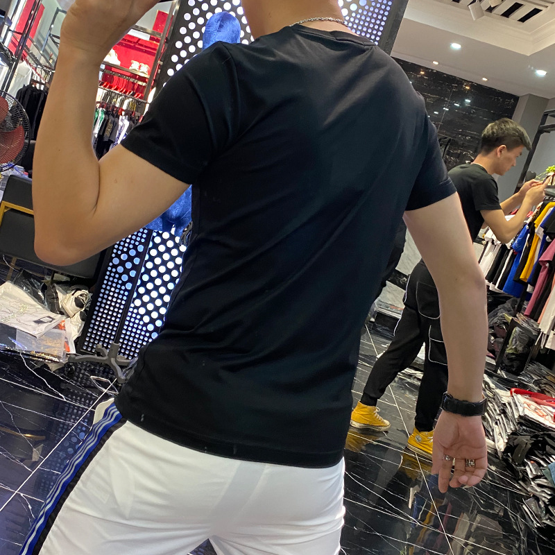 T-shirt à manches courtes pour hommes en soie glacée 2021, nouveau modèle d'été imprimé couronne petite abeille_voghion.com