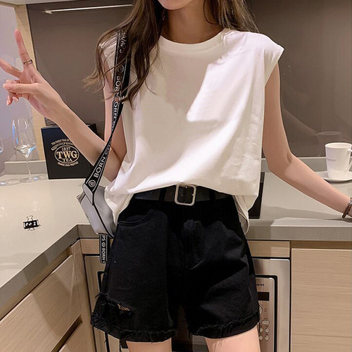 Straight-shoulder T-shirt for women, sleeveless base vest, loose-fitting, elegant design—perfect for daily commutes; simple solid-color camisole-style vest for summer.