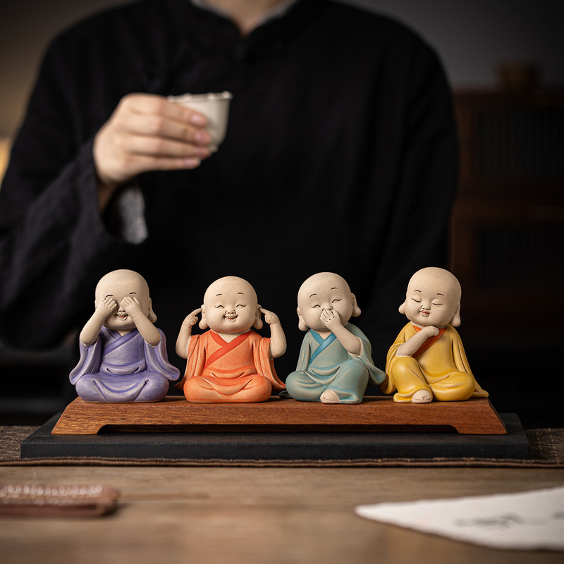 Rustic ceramic four little monks ornaments, Zen-inspired novice monks, new Chinese-style tea room tea table, antique display shelf, ancient-style desktop decoration Rustic ceramic four little monks ornaments, Zen-inspired novice monks, new Chinese-style tea room tea table, antique display shelf, ancient-style desktop decoration
