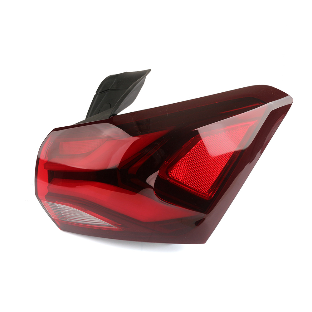 Suitable for Chevrolet Equinox 20-23 Models Rear Tail Light Semi-Assembly, Brake Light, Reverse Light, Turn Signal Light