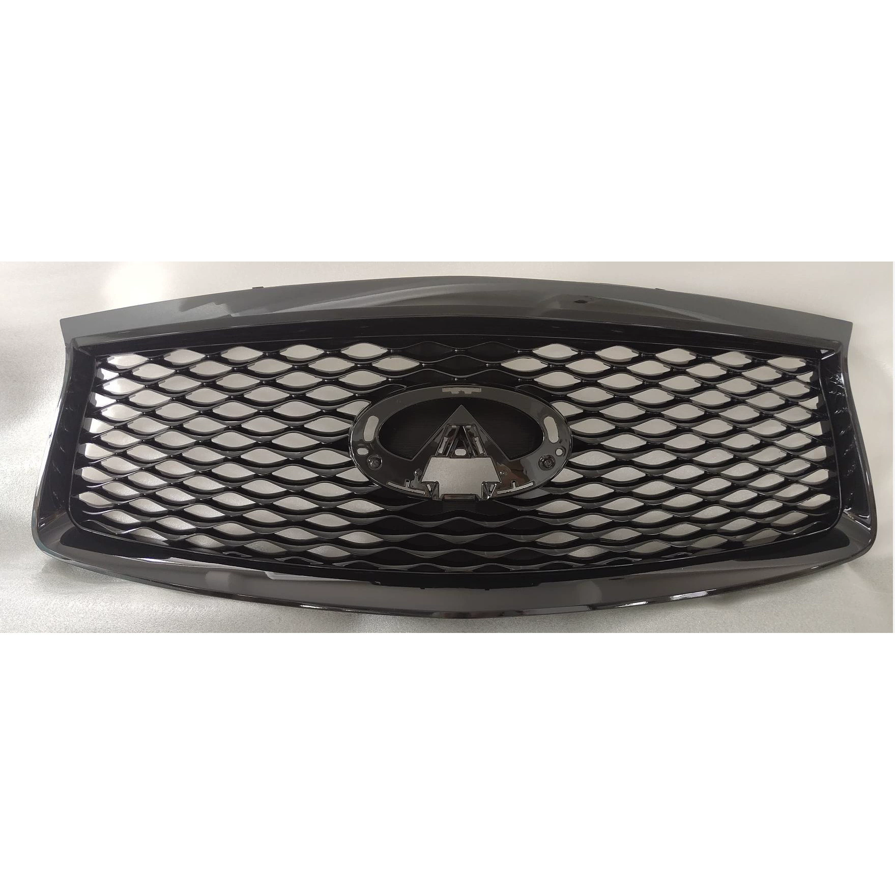 Для Infiniti QX60 2016-2019 гг. Средняя решетка гальванической рамки OE 62310-9NC0B