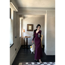 秋冬新款纯欲性感气质复古领纽结加厚针织打底长袖连衣裙女