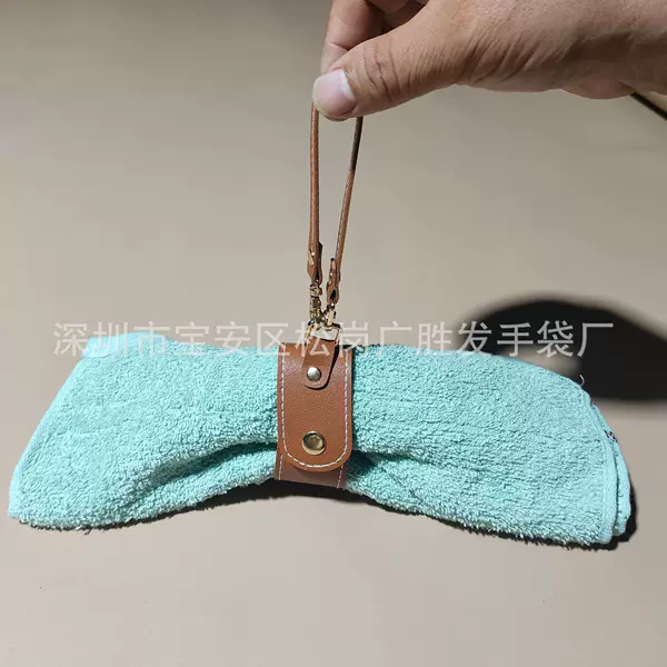 Fashionable Leather Towel Clip, Travel Portable Glove, Towel, Scarf Storage Buckle, Multifunctional Bag Accessory