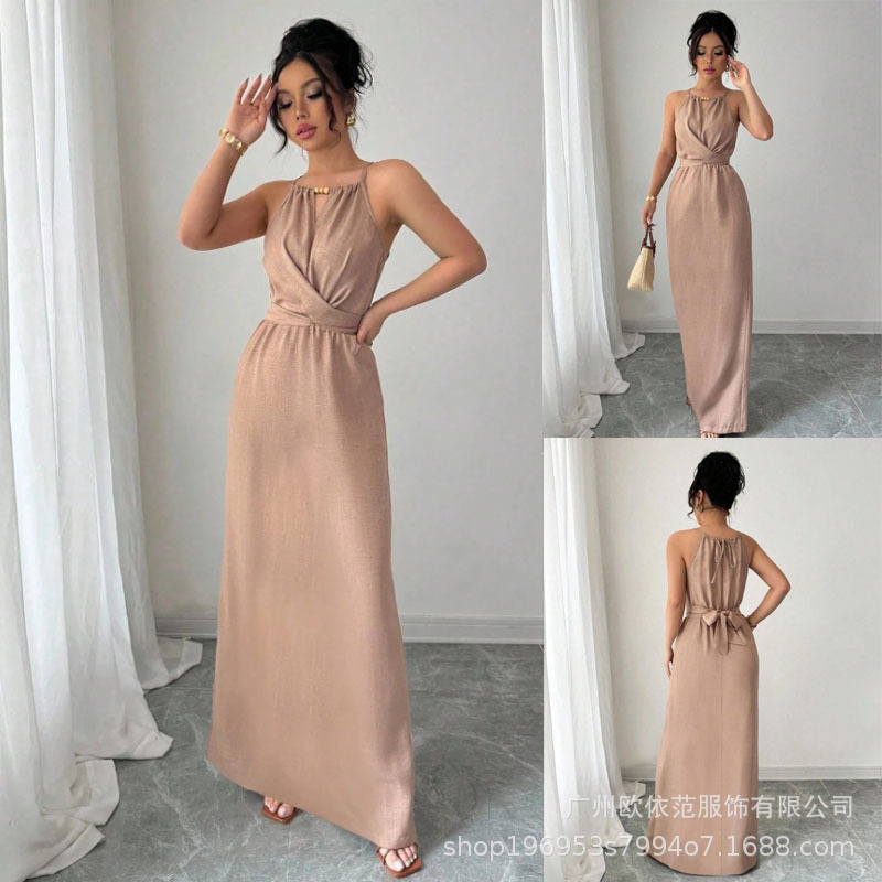 Light Luxury Style Champagne-Colored Halter Neck Evening Gown, Waist-Cinching, Slimming, Draping Effect Long Dress for European and American Parties Light Luxury Style Champagne-Colored Halter Neck Evening Gown, Waist-Cinching, Slimming, Draping Effect Long Dress for European and American Parties