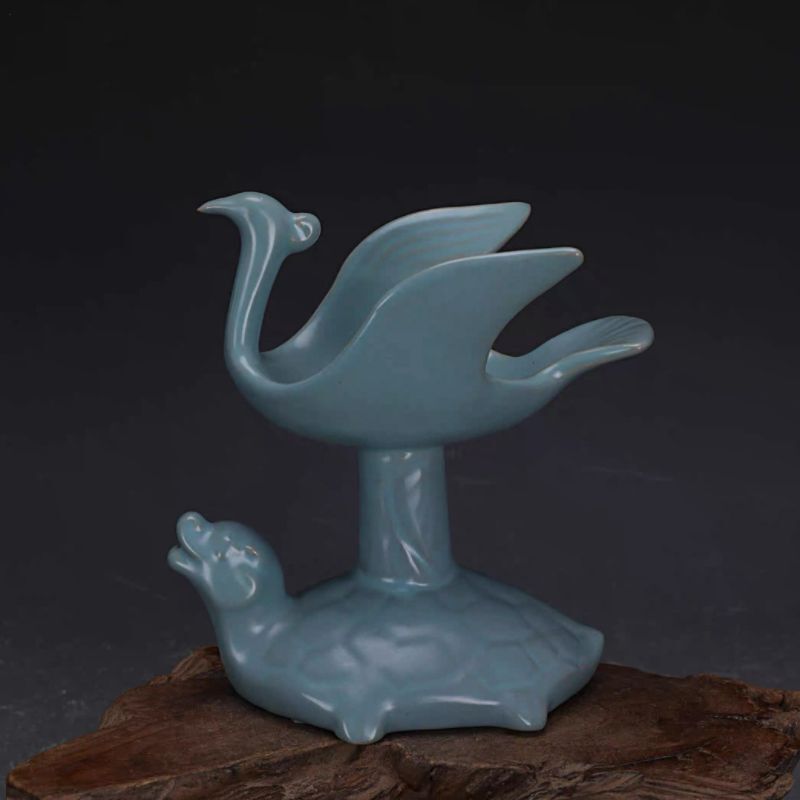 Song Dynasty Ru Kiln Celadon Crane and Turtle Pattern Oil Lamp Candlestick Antique Excavated Porcelain Antique Collectible Ornament