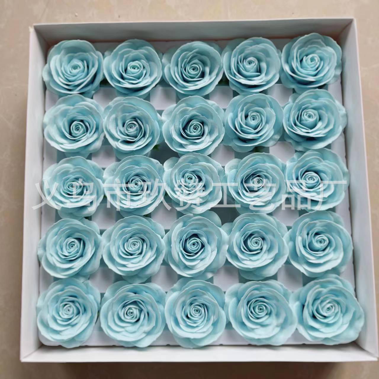 Iceland Blue Z-32 (25 pieces per box, single box without color mixing)